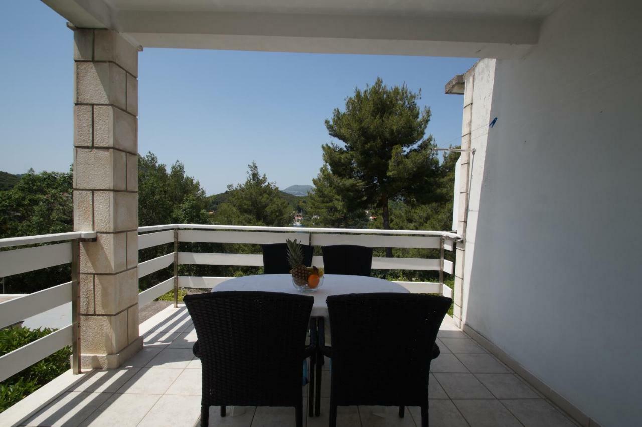 Vita Apartments Zrnovo Eksteriør bilde
