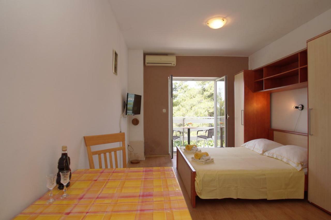 Vita Apartments Zrnovo Eksteriør bilde