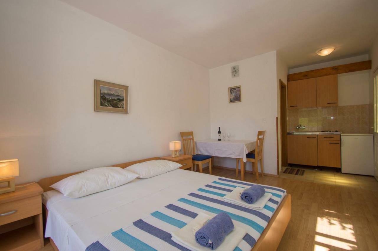Vita Apartments Zrnovo Eksteriør bilde