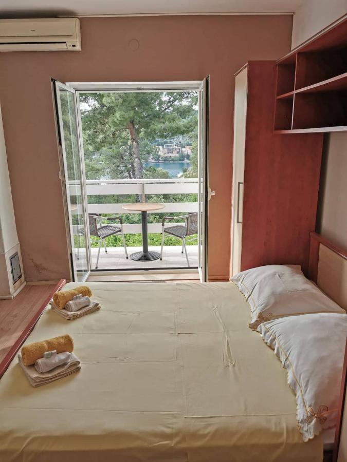 Vita Apartments Zrnovo Eksteriør bilde